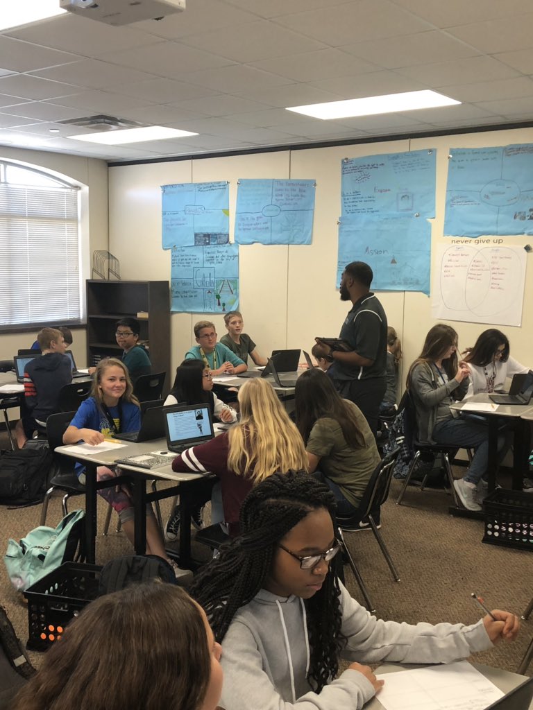coach_m_cruz's tweet photo. Shout out to @Coach_D_Green for using #peardeck to help his students  understand the Texas Revolution! Shout out also to @WeissTMS for creating the pear deck! #socialstudiesrules #texasrevolution #wearethebest https://t.co/bXxscEiv9C