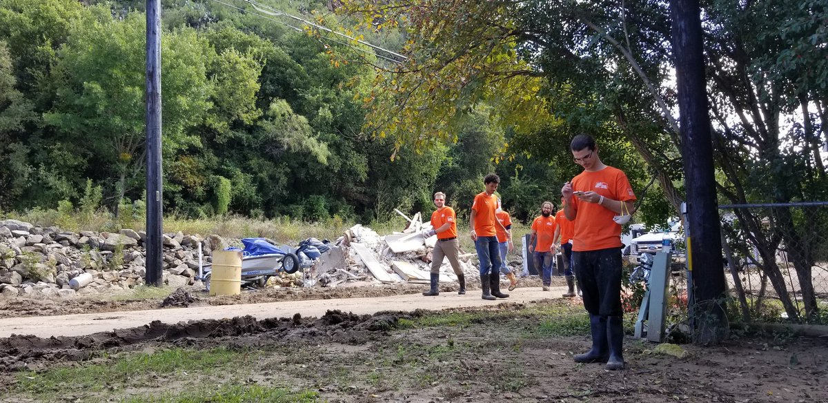 Cmorgan3Morgan's tweet image. Team depot Kingsland TX 6570, 8414, 6575 with the Minutemen disaster response @mlp814 @lbrucewillson @Jamie_0514SM
