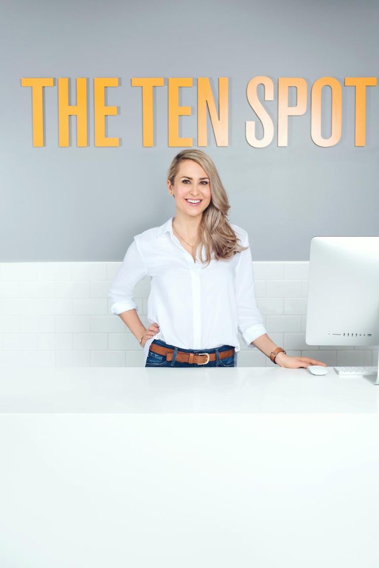 EditSevenMag's tweet photo. Looking for your next pampering sesh?! 💅Check out @thetenspot and TODAY on #EditSeven, meet founder #KristenGale in a new #FounderFiles by @GracieCarroll! Head to https://t.co/5anbiNG1yK for more! https://t.co/ov6juZRLkJ