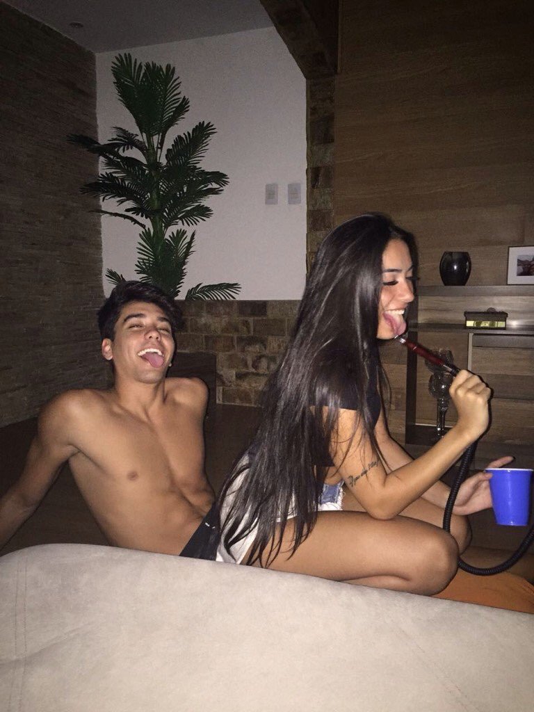 MarcosDiversis's tweet photo. Estar com vc é a melhor coisa desse mundo 💑💕 https://t.co/yJkHN9nU2k