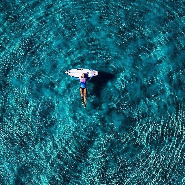ssg_mag's tweet photo. The ripple effect...
•
Surfer🏄♀️~ @isabella_nichols
Pic📸~ @juan_medina_jcm
•
•
•
#surfsirens #surflikeagirl #surfgirl #surfergirl #womenssurfing #girlsurfer #surflife #surfher #followyourhappy https://t.co/FJYnw1fZvd https://t.co/ZOdHIbAzsq