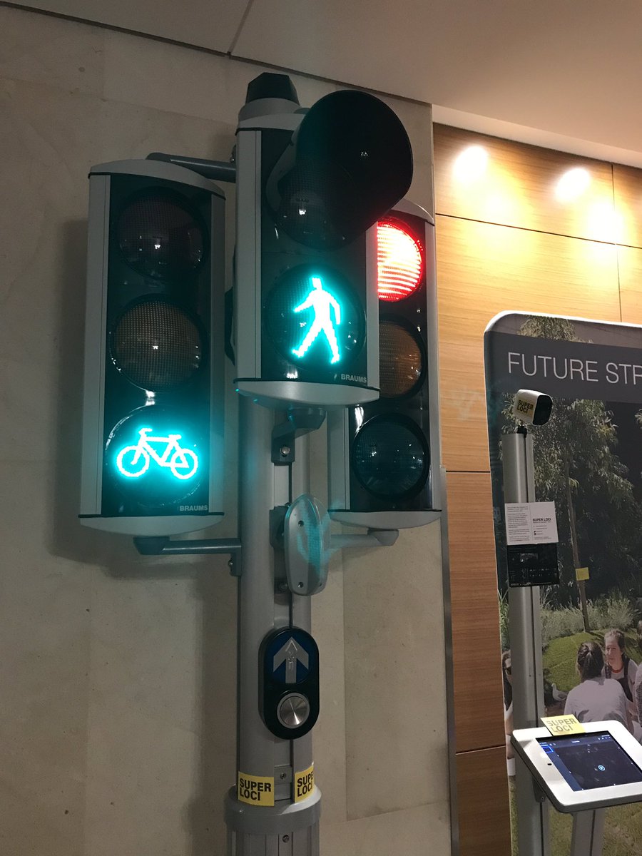 superloci's tweet photo. Super Loci's pedestrian and bicycle lanterns on display at #SmartCitiesWeek in Sydney. 
https://t.co/AOdBnzPCqV 
#pedestrianpriority #AI #machinelearning https://t.co/nmBjnYfywo