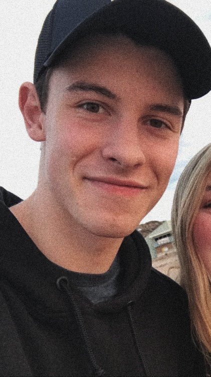 GayInsane's tweet photo. Shawn Mendes https://t.co/FYAdZu2gl1
