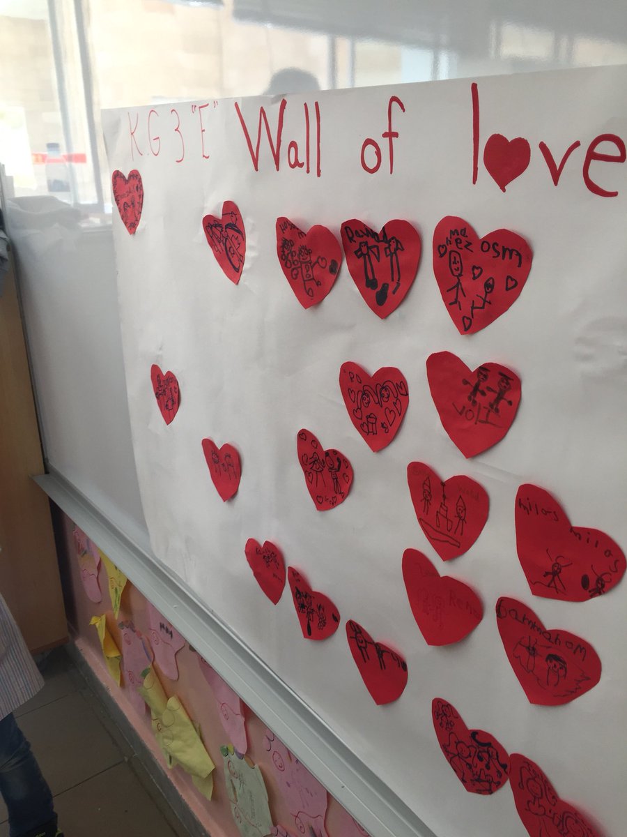 KG3E learners decorated the Wall of Love by drawing there best friends &amp; how they share this love &amp; friendship. #SEL #love #FriendshipGoals #OneHeart @DawhaHighSchool <a href="/emankhashoun/">Eman.Khashoun</a> <a href="/FThaalby/">Feda Thaalby</a>