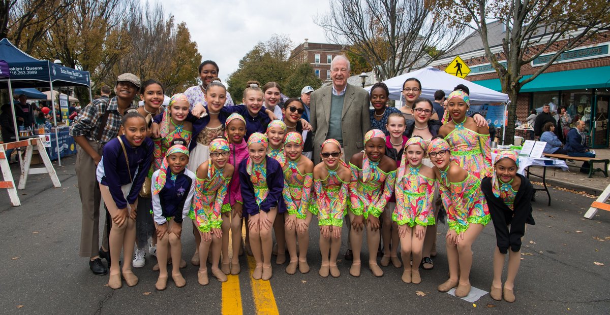 HannonSenate's tweet photo. What a great turnout at the Garden City Homecoming and parade. Here I am pictured with members of the Broadway Bound Dance Studio in Garden City. https://t.co/AJaaMElkV9
