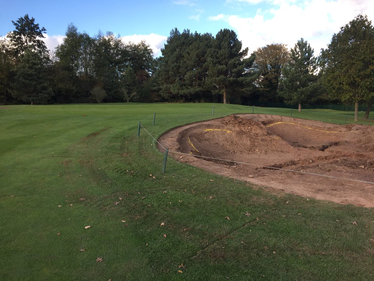 E_Beard_GK's tweet image. Getting stuck into the redevelopment of bunkers at @WalmleyGC. Good experience to be involved with @jamiebrooks_GK @GKdavid_s #constantlylearning
