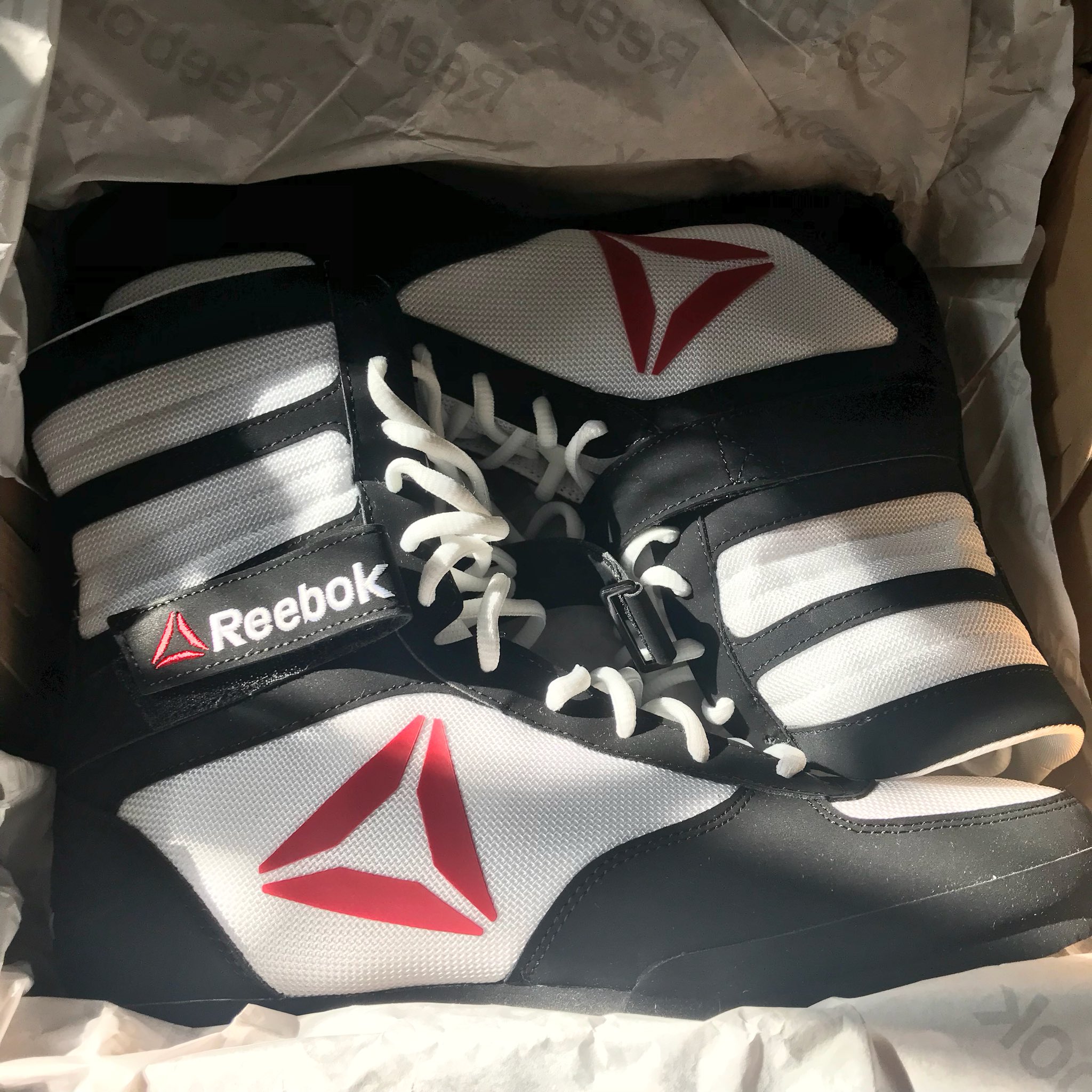Reebok shoes in venom hotsell