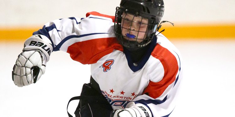 HometownHockey's tweet photo. Four ways those around a player can help build their confidence. https://t.co/nGE9I1wPRd https://t.co/k9AXJo6SQL