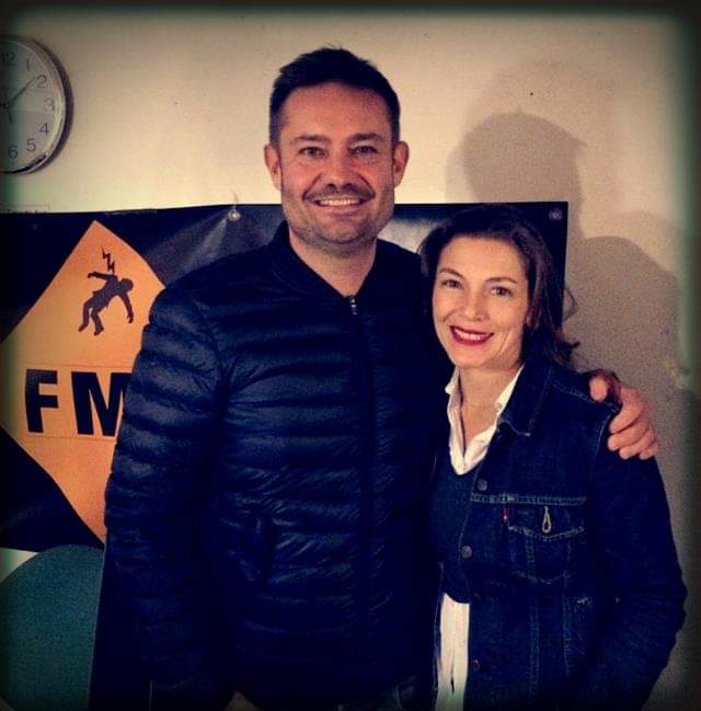 CityDelirium's tweet photo. Olivier Desprince en compagnie de #VirginieLeclerc #LesFantaisiesDeVirginie ➡️ 89.1 sur @RADIOFMR 
#Toulouse https://t.co/Qr4AybUOaV