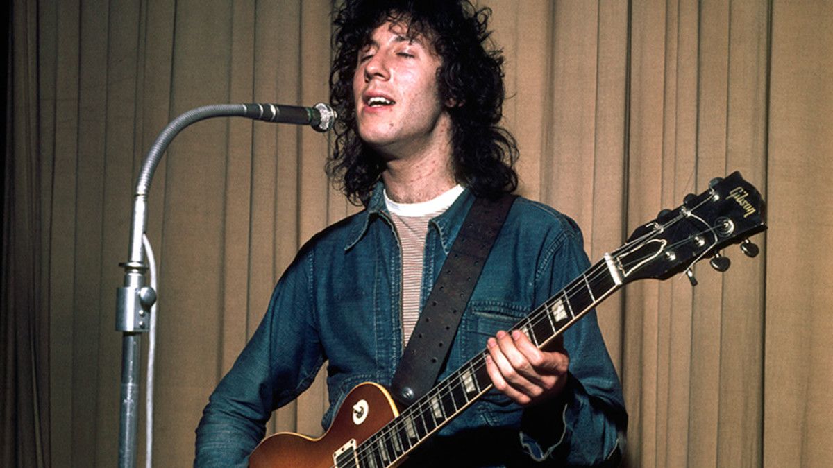 Happy birthday to British blues rock ist and founding member of Fleetwood Mac Peter Green! 