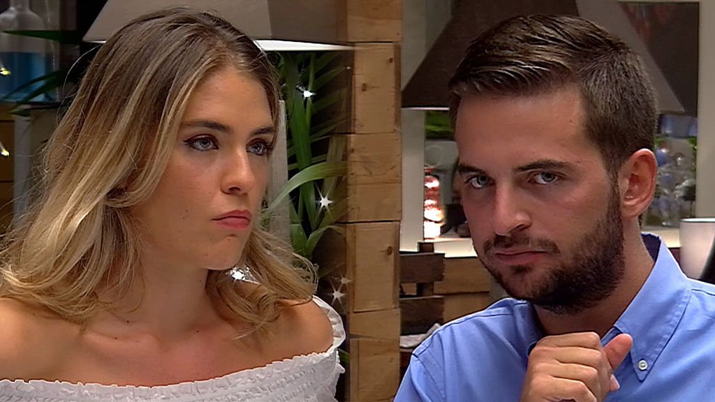 cuatro's tweet photo. La peculiar cita entre un taurino y una vegetariana: de la cordialidad ¿al amor? #FirstDates753 https://t.co/Rh8iqaVIak https://t.co/cARQXCtW7d