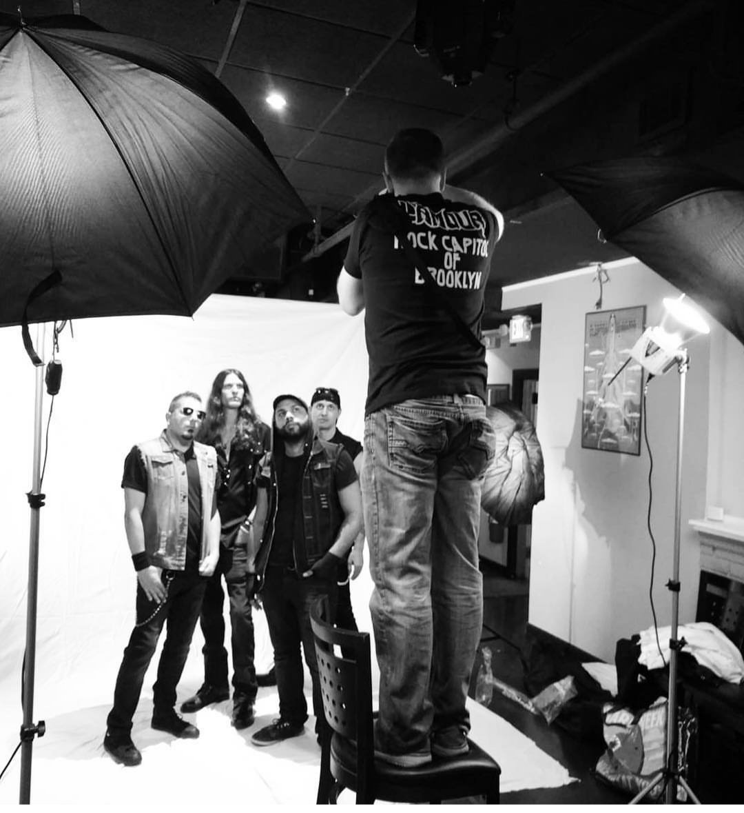 Stokethefire_'s tweet photo. A little sneak peek, behind the scenes
STF🔥 Photo Shoot and Craig Kempf doing circus high wire tricks!!!!
@curtaincallgrp https://t.co/35NLeetuUX