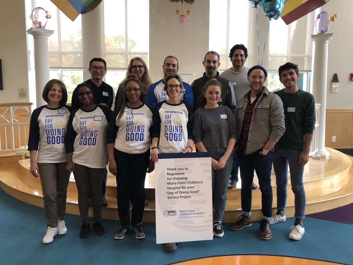 Regeneron's tweet photo. Last Friday, with the @PlayGroupTheatr, #RegeneronD4DG volunteers put on a show about superheroes for the children at @MFCHatWMC. https://t.co/ipLkcPpQD4