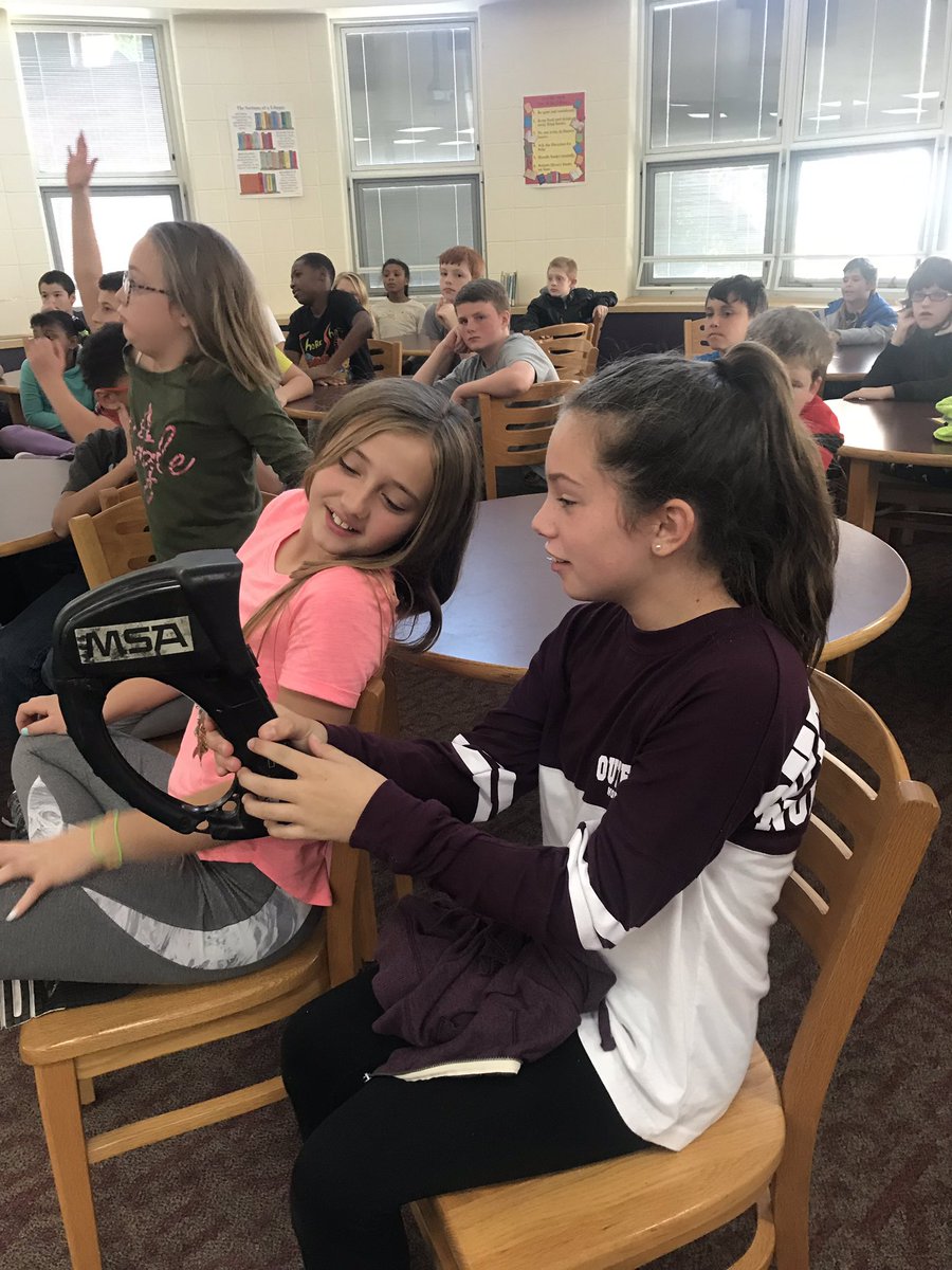 Ms. Puckett (PuckettMR5) Twitter