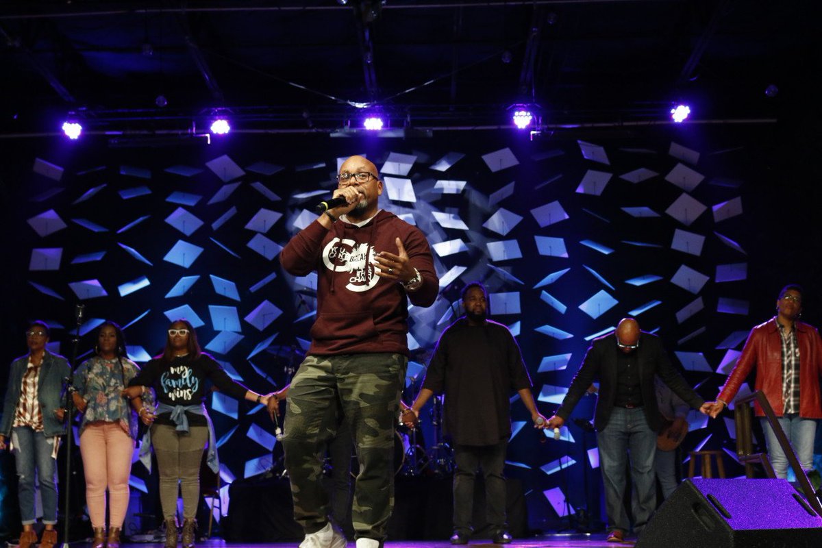 TPHFW's tweet photo. Last Thursday at the connection summit Lady V and Pastor Winfield lead a session on "The Power of Engagement" and Joseph Anthony lead wo...
#WeAreThePottersHouseOfFtWorth #tphfw #TransformativeFamilies #FortWorthLeads #thepottershouse #thepottershouseoffortworth #ConnectionSummit https://t.co/iRSH6mNWHm