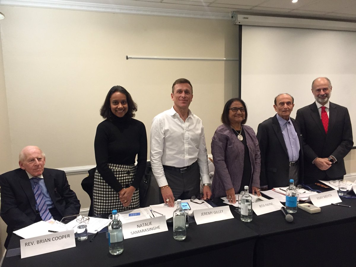 rita_payne's tweet photo. Was honoured to chair an animated discussion on “Moving Towards a New #United Nations”. Congratulations to UNP chair, Vijay #Mehta, for assembling another lineup of impressive and passionate speakers: Fabian #Hamilton MP, Jeremy #Gilley, Natalie #Samarasinghe and Vijay Mehta. https://t.co/xjLQyCjXOa