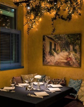 Kypriaki Med. Grill tweet media