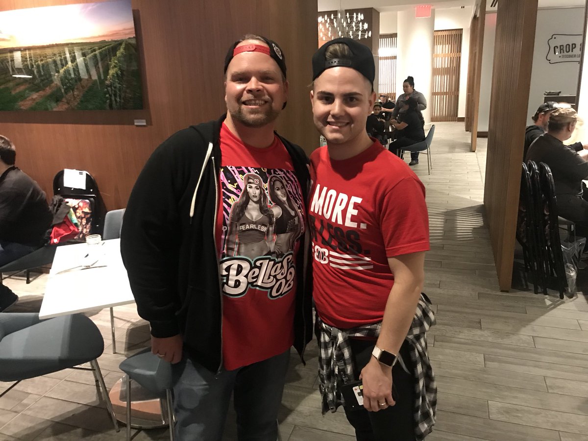 FearlessJoeJoe's tweet photo. From #TotalStrangers to #TotalBellas it was so great meeting @DynamiteSkye this weekend! https://t.co/a0EMxeQwR1
