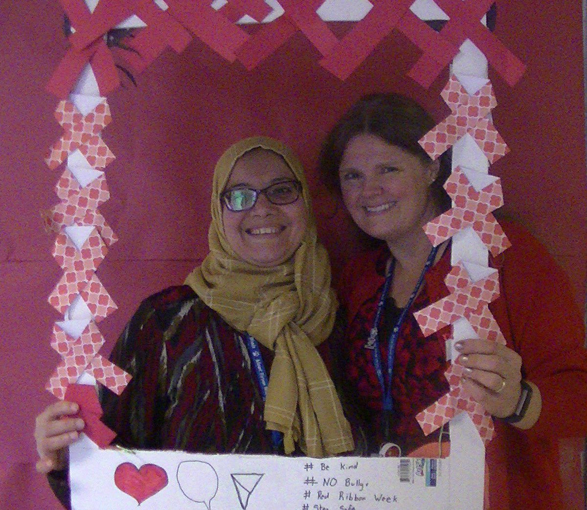 Pmcherry126's tweet photo. Red Ribbon Week begins with @MsBrennan2 and @MrsEWilliamsMVW and a photo booth! @MtVernonWoods @fcpsnews https://t.co/lWfgP9bVF6