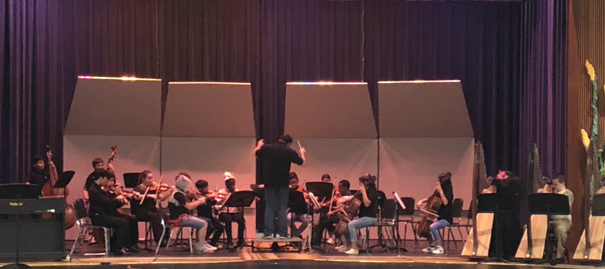 friscofinearts's tweet image. @StaleyMS Orchestra Fall Concert Spooktacular!
#fisdfineartsleads