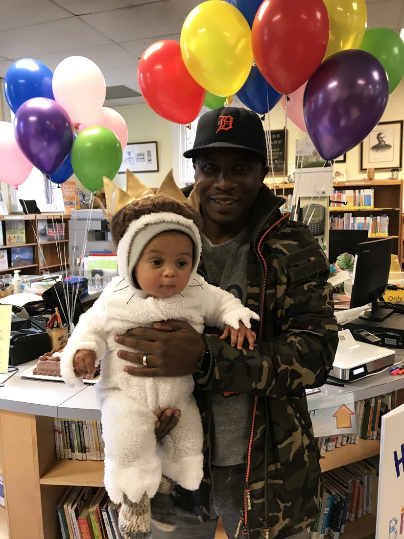 MCPL_Libraries's tweet photo. Max, from Where the Wild Things Are, recently stopped by #NoyesLibrary looking for a good #PictureBook. #libraries https://t.co/5OYjefHCpU
Image: Man holding a baby in a Where the Wild Things Are #costume. https://t.co/b4dC0ECakD