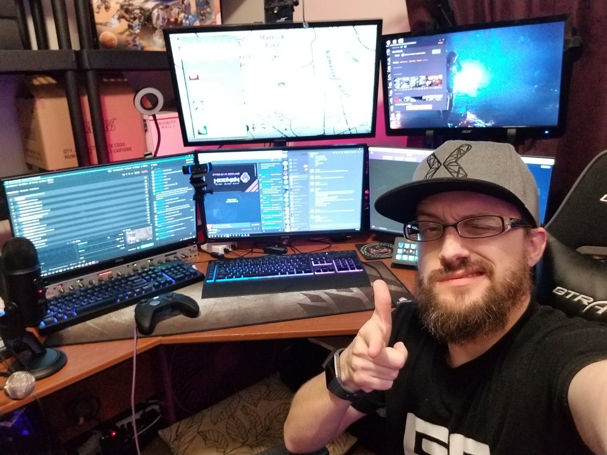 hidbuilds's tweet photo. @streamlabs @IntelGaming I'd love a #streamlabsintel PC so my stream PC isn't as old as my 8 year old son! Also a #elgato4k60pro capture card for that 4k pass thru! https://t.co/zPTfbYf5Kz