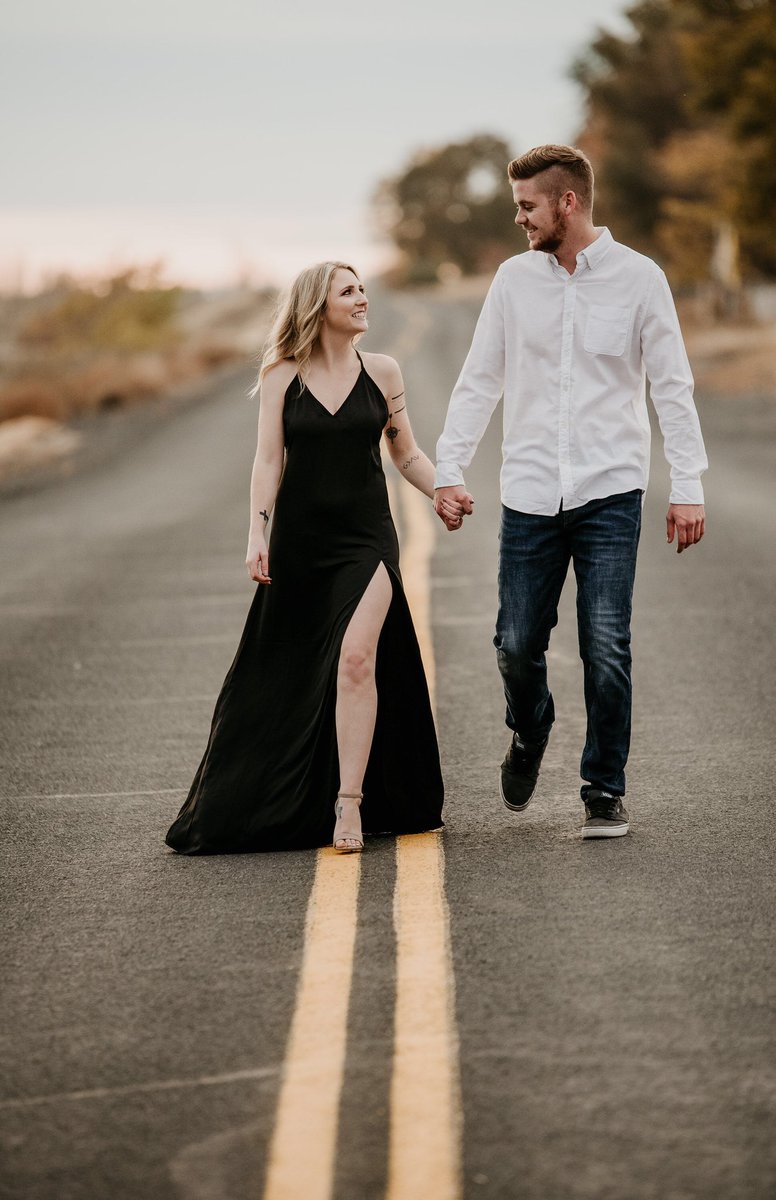 little_one66's tweet photo. can we please talk about how PERFECT these photos are? I’m obsessed. https://t.co/urELk4YadA