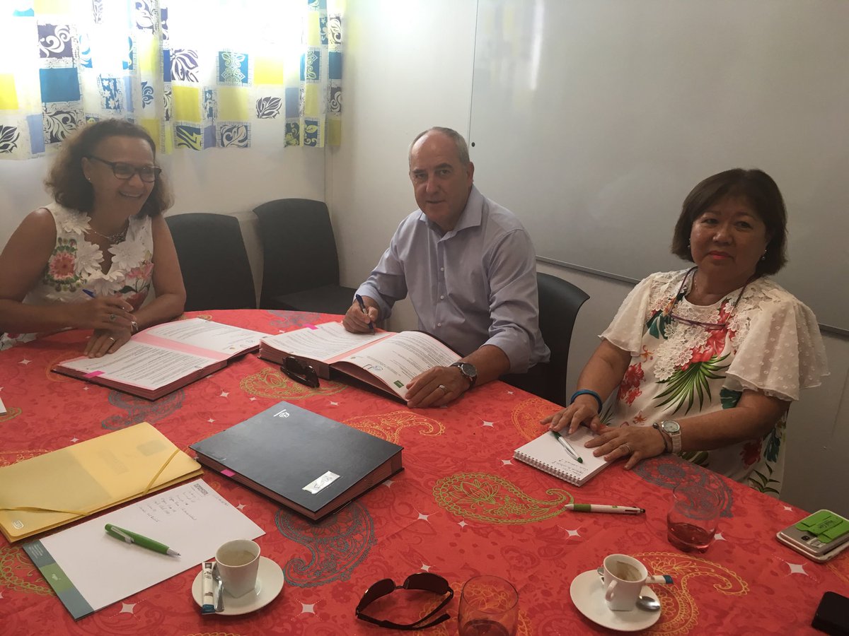 MGEN_SEM's tweet image. Réunion de travail en présence de Madame La Ministre de l’Education Nationale Polynésienne, Roland Berthilier, Diana notre élue et l équipe de ⁦@MGEN_SEM⁩