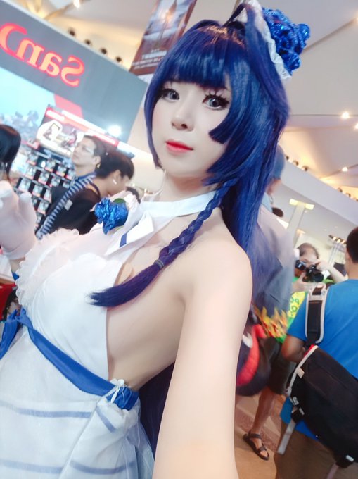 Twitterのコスプレ画像17