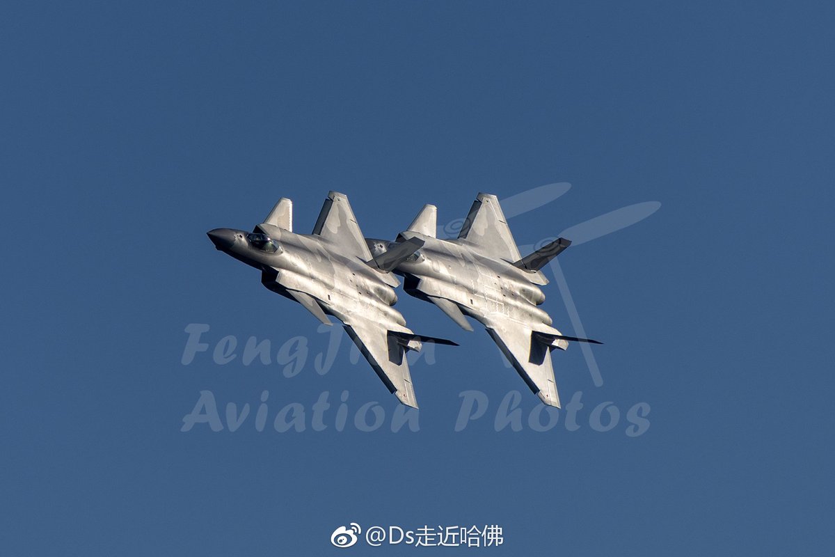 Chengdu J-20 Stealth Fighter - Page 7 DquFbQnU4AASX6s