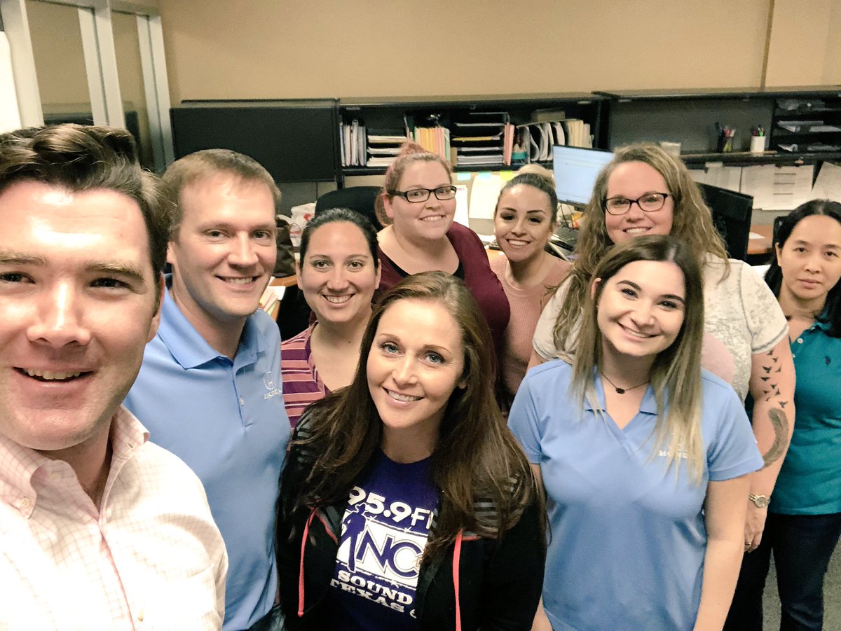 AIBinc's tweet photo. Zach enjoyed meeting everyone in the accounting department @DallasHonda  #webDEALER #OneAIB #TITLEDIRECT #TITLEGENIUS #VandergriffHonda 🎃🧡👻♥️⭐️ https://t.co/6PNN9BM5J8