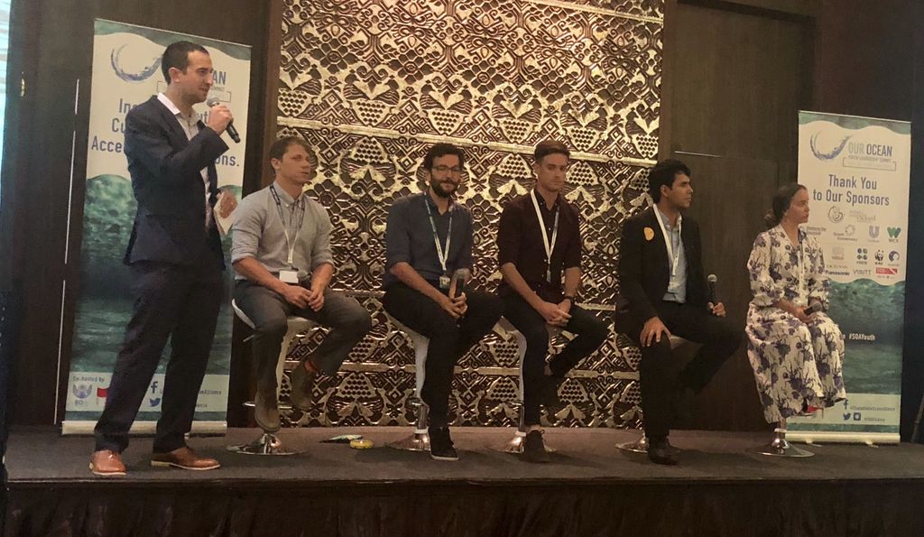 SOAlliance's tweet photo. #OceanYouth are hearing from @Craig_Dude and the @soalliance WAVE 1 cohort on Startup Acceleration and #OceanTech with founders from  @CalWaveBerkeley, @SNTechUK, @LOLIWARE, #SustainabilityCloud and #ETAC #OceanSolutionAccerator  #OurOcean2018 @OurOcean2018 https://t.co/P6QLw1HbaQ