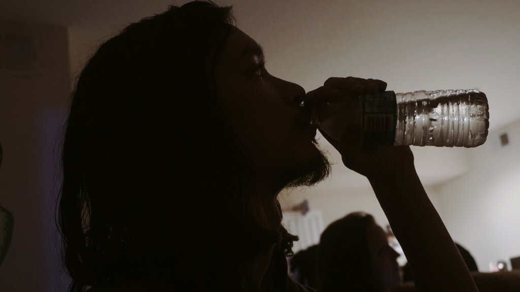 thaijesusmusic's tweet image. Stay hydrated. #sony #a6000 #cameratesting