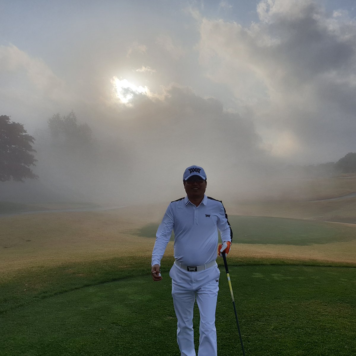 10월26일
가평베네스트^^