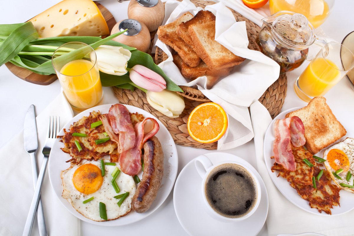 Randbreloaded's tweet photo. #Brunch is fun on #Saturday with friends and family and #GospelBrunch is super fun Soul Night's Love N Hope Gospel Brunch  https://t.co/GfxsDzcTkG  #coffee #bacon #DCeat #food #foodies #TGIF #SaturdayThoughts #weekend #MotivationMonday https://t.co/33eWwtTF1h
