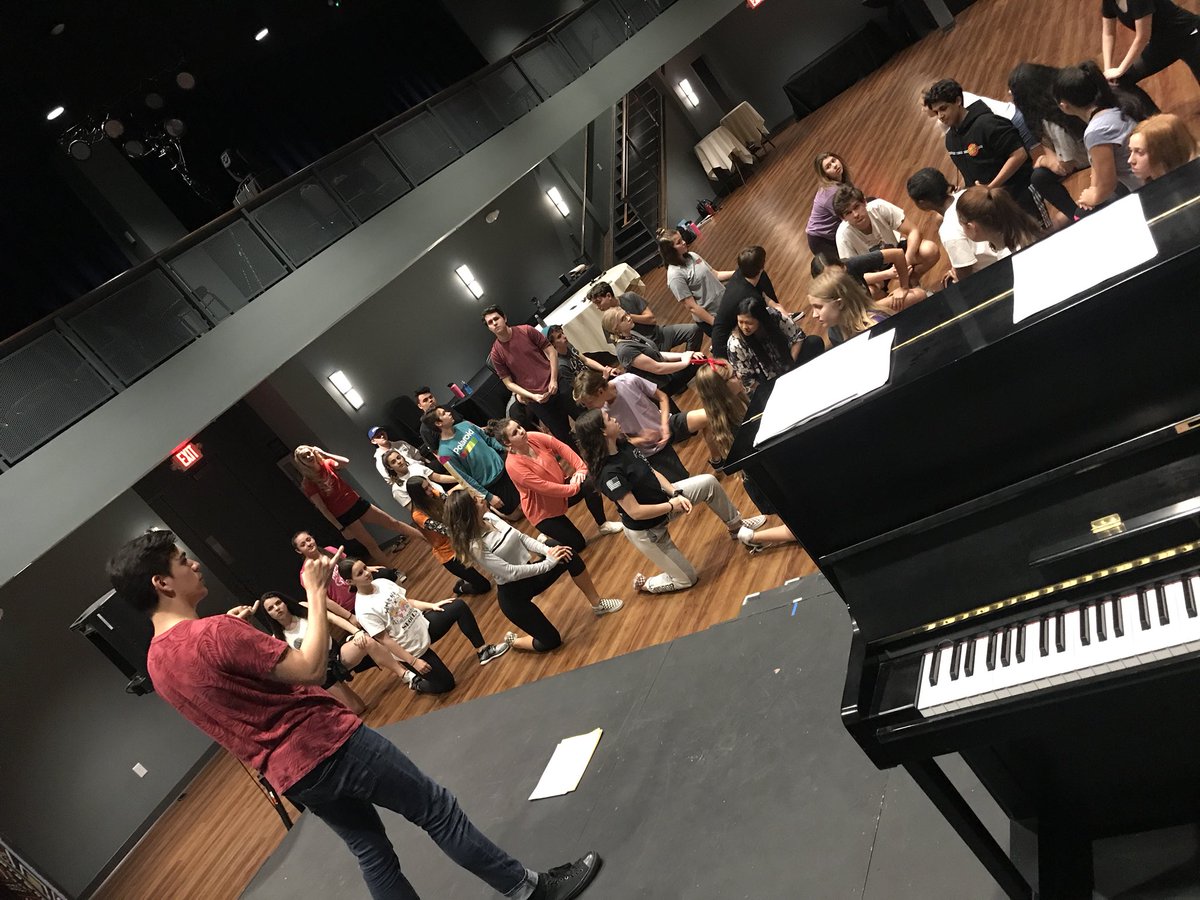 ABTHyRev's tweet photo. Both Groups!! Staged by the one and only @jacobbherrera #OHolyNight https://t.co/BgN4qCiuOu