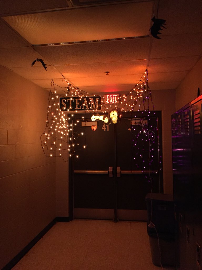 Thanks to all the parents who came out tonight! It is always an honor and a pleasure to see a smiles on kids faces! It’s even more special when we can teach our older kids the importance of serving our younger kids and our community!