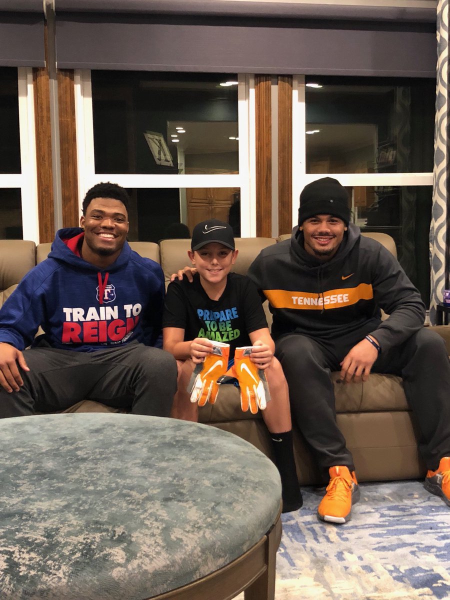 Todd Kelly Jr. (TK) tweet media