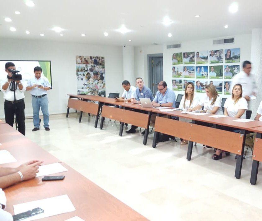SiturCesar's tweet photo. Participamos en el lanzamiento de la agencia de promoción e inversión #InvestinCesar. Trabajaremos de la mano para impulsar nuestro departamento #SiturCesar #TurismoNuevoPetróleo
#VisitaelCesar @CCVALLEDUPAR @FrancoOvalle @ClusterTur https://t.co/czykxiqHhi