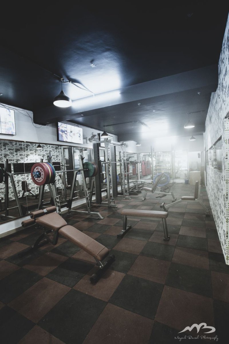 Yogesh23802170's tweet photo. Gym interior SQUAT GYM
#Interiors #gymmotivation https://t.co/hBhlEhoXQ8