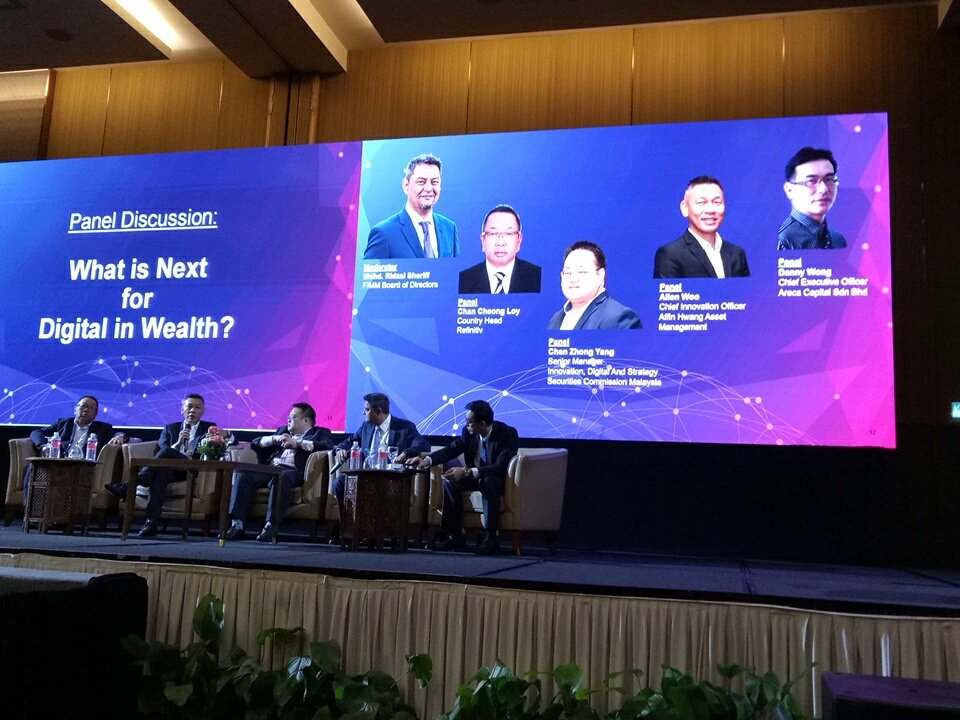 FPAMLinnet's tweet image. Even the #UnitTrustIndustry is keeping up with technology.   Expert panel agree unit trust agents need to reskill in this digital age.