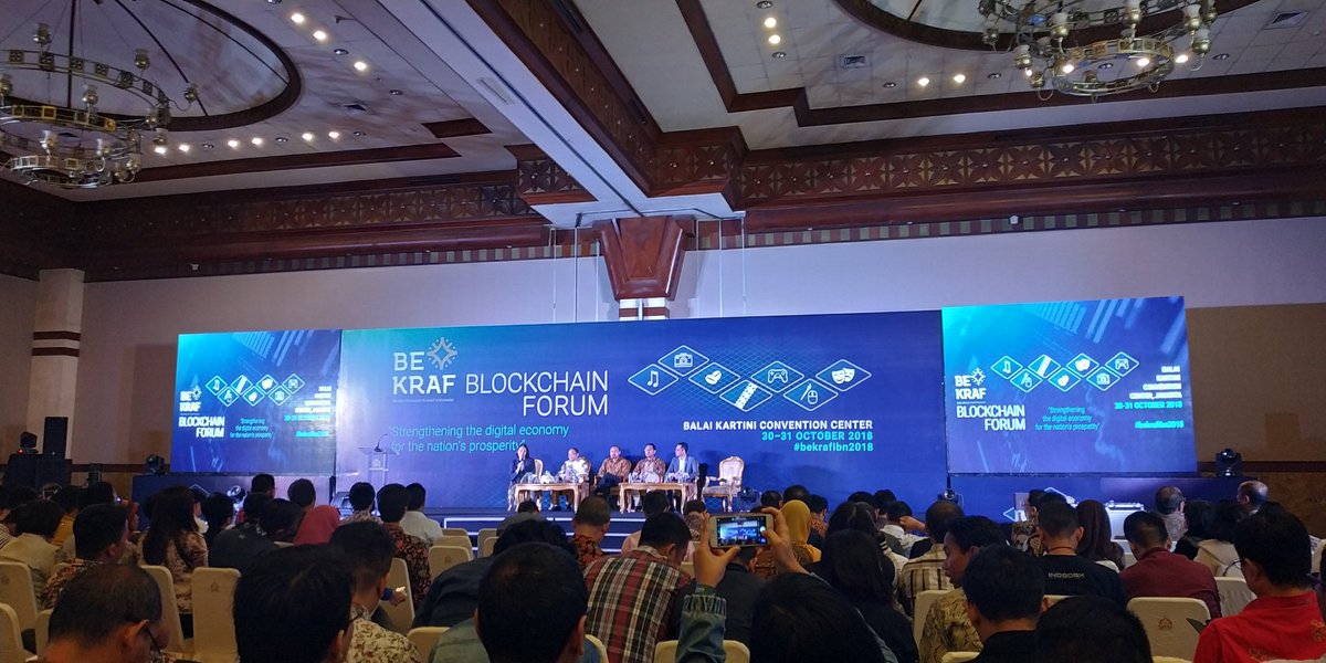 19232d's tweet photo. #bekrafibn2018 Session 2 - Portamento and digital music copyright on the blockchain.

#SpreadBAT #BasicAttentionToken #IndoBAT  $BAT @BAT_Indonesia @BAT_Community https://t.co/4t8e56mjfK