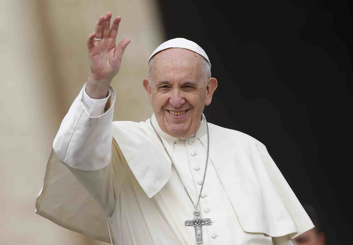 JescomZim's tweet photo. “I would like to say to young people, in the name of all of us adults: forgive us if often we have not listened to you... we want to listen to you with love, certain that your lives are precious in God’s eyes, because God is young and loves young people..." @Pontifex #Synod2018 https://t.co/Ybf2nHymqe