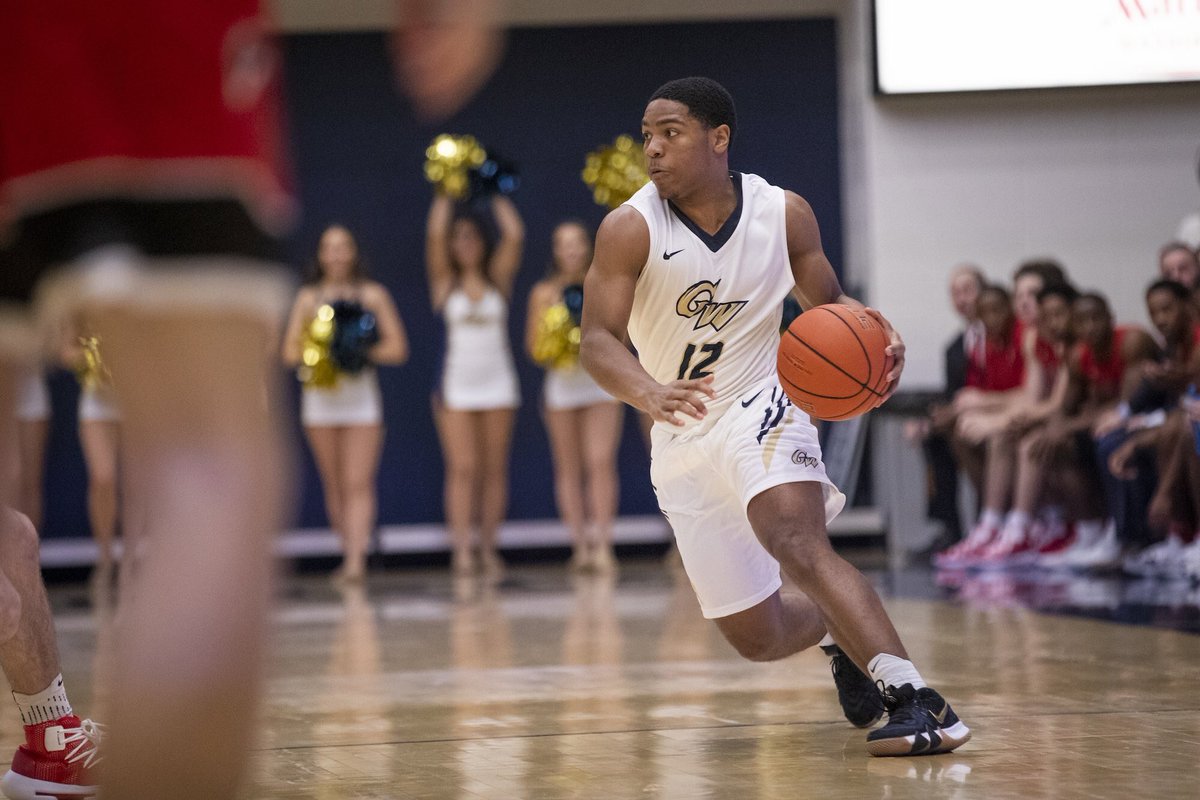 HC_CoachBrown12's tweet photo. Update from GW: Shandon played 18 minutes in first collegiate game (Exhibition) and finished with 2pts 6rebs 4asst 1To. Not bad for a freshman @1click_
#TheGeneral #TeamShandon #RaiseHigh https://t.co/GknMPPxNdZ