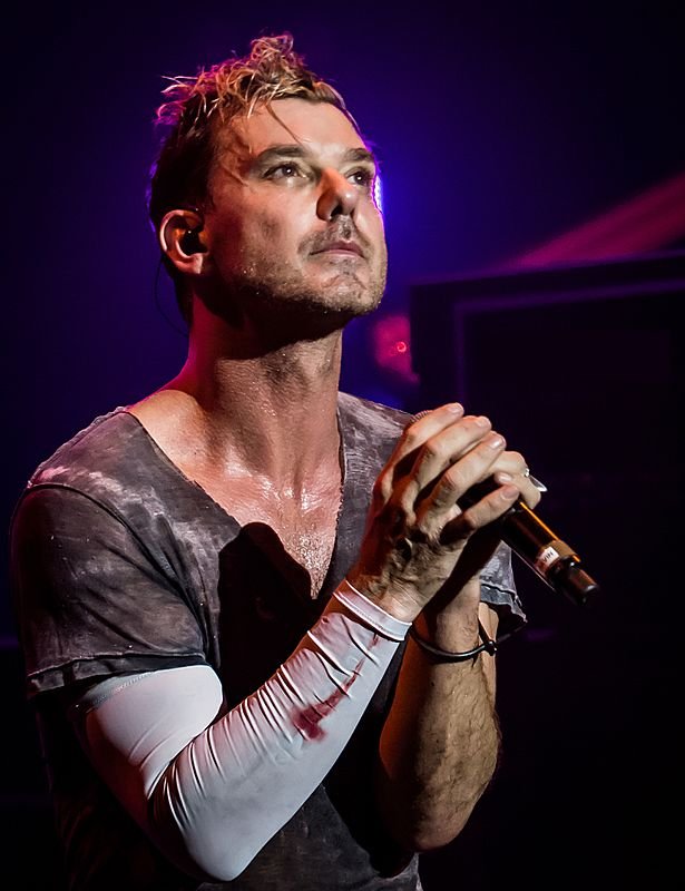 Happy 53rd birthday to Gavin Rossdale! 