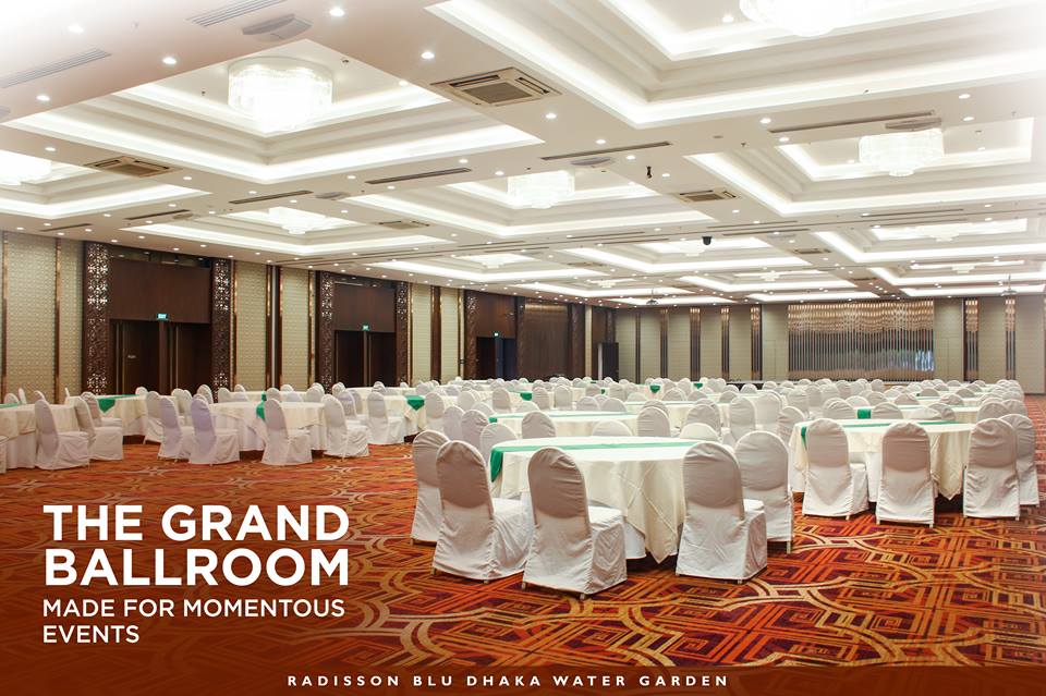 Host your momentous events in the grandest fashion at the Grand Ballroom. It's the perfect fit for big events.
 
For reservations, call: +880 29834555 or +8801730089176
 #ballroom #hostyoureventsbig #grandvenue #radissonblu #radissonbludhakawatergarden #grandevents