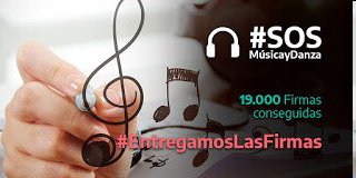 hugomabarca's tweet photo. Hoy se entregan 19.000 firmas para defender las Escuelas de Música y Danza de la Comunidad de Madrid. #EntregamosLasFirmas para una Comunidad en la que vivamos mejor, con una vida cultural que nos permita desarrollarnos como personas alegres y libres. https://t.co/u7NHVTaYu2