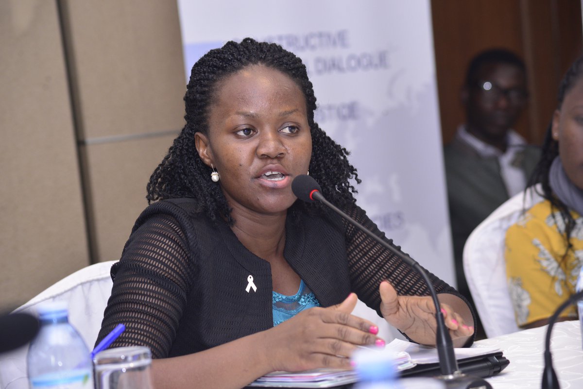 KasUganda's tweet photo. Dorcas Loga Okello, a @Youth4Policy fellow - our joint project with @cdaeastafrica presenting insights from her study on group formation processes under the #youthlivelihoodprogramme. #EmployUG @actade https://t.co/U8RywxTWVu