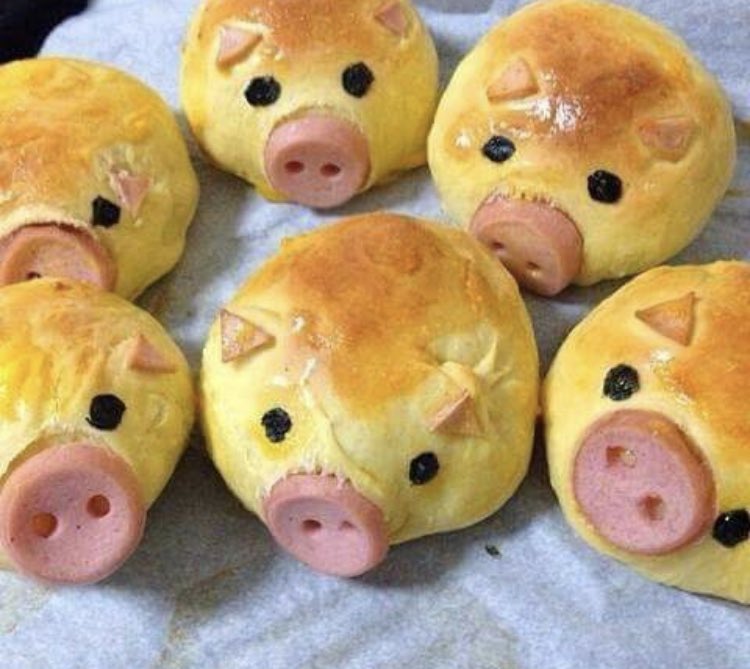 BistrotTwitt's tweet photo. Super cute!🤩
Too sweet to be eaten 🐽 
#food #animals #snack #lunch #foodphotography #pig #recipe https://t.co/RdbWOxHuQl