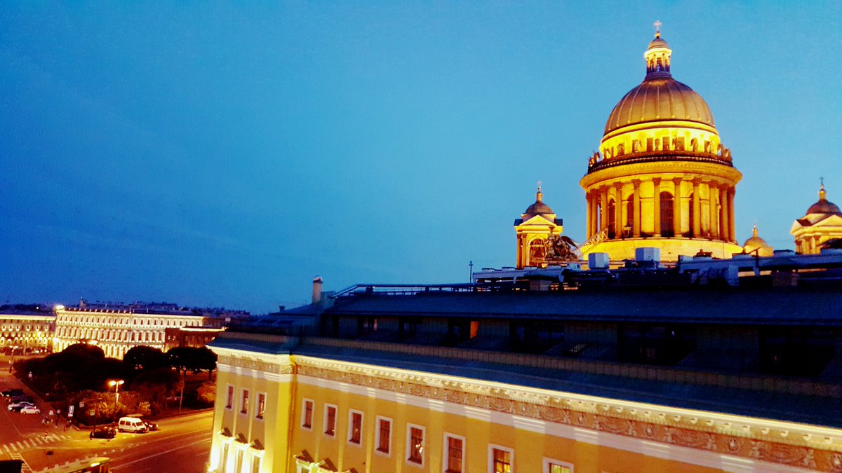 daily_punny's tweet photo. Basilically, I've been busy. #stpetersburg #russianaround #youprobablythonkthissongisaboutview #viewandme https://t.co/UtgBCqoEXI